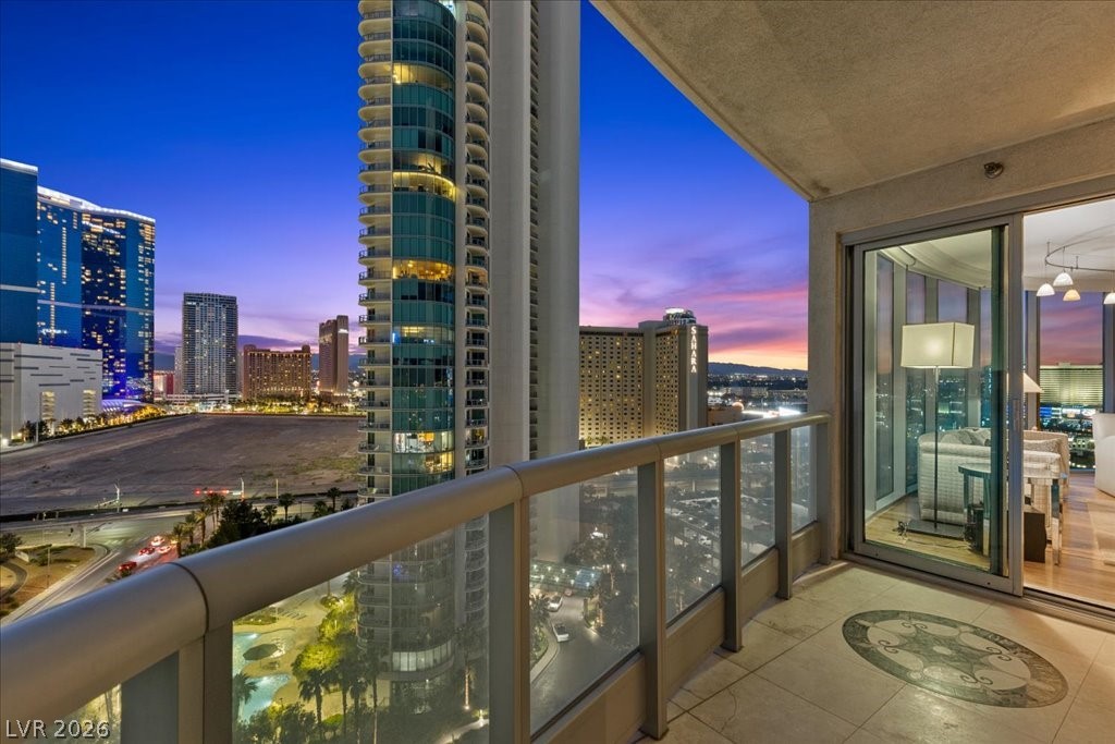 322 Karen Avenue 1608 Las Vegas NV 89109
