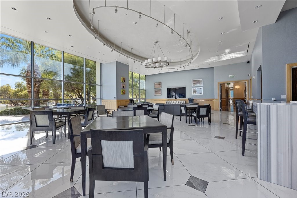 322 Karen Avenue 1608 Las Vegas NV 89109