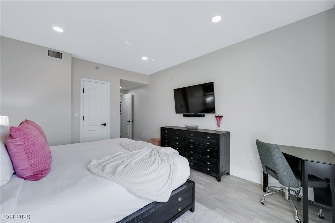 30 Strada Di Villaggio 350 Henderson NV 89011