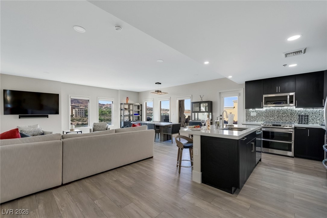 30 Strada Di Villaggio 350 Henderson NV 89011