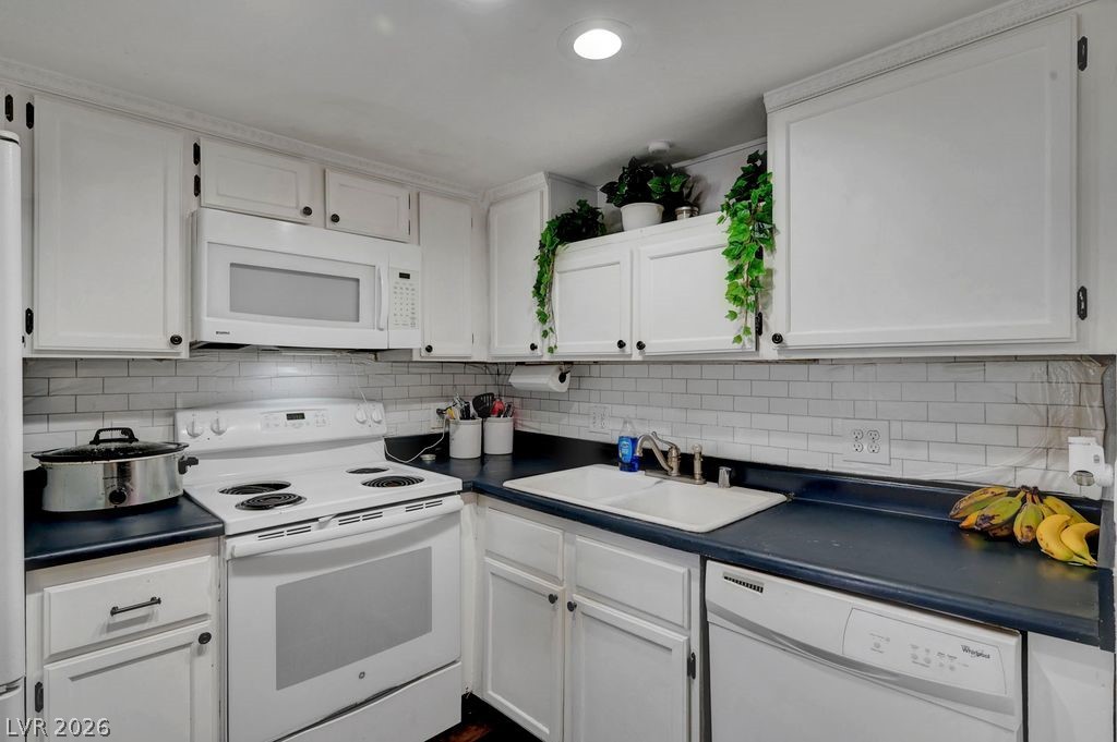 7600 Cromberg Avenue 201 Las Vegas NV 89145
