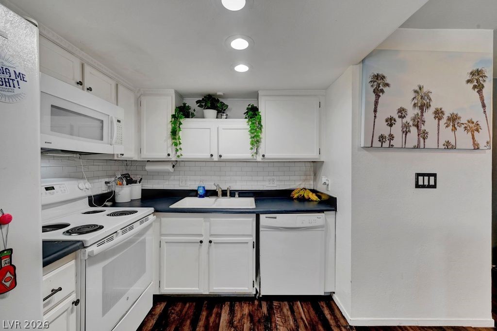 7600 Cromberg Avenue 201 Las Vegas NV 89145