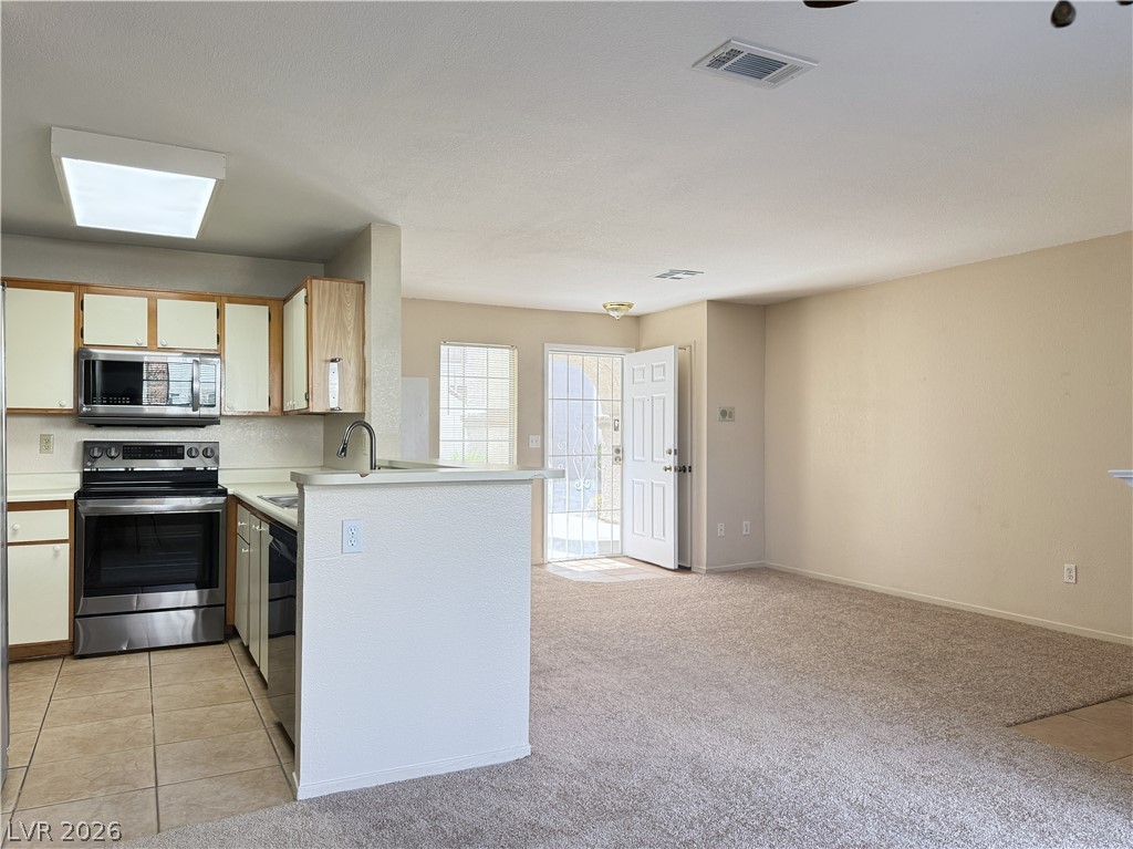 3150 Soft Breezes Drive 1171 Las Vegas NV 89128
