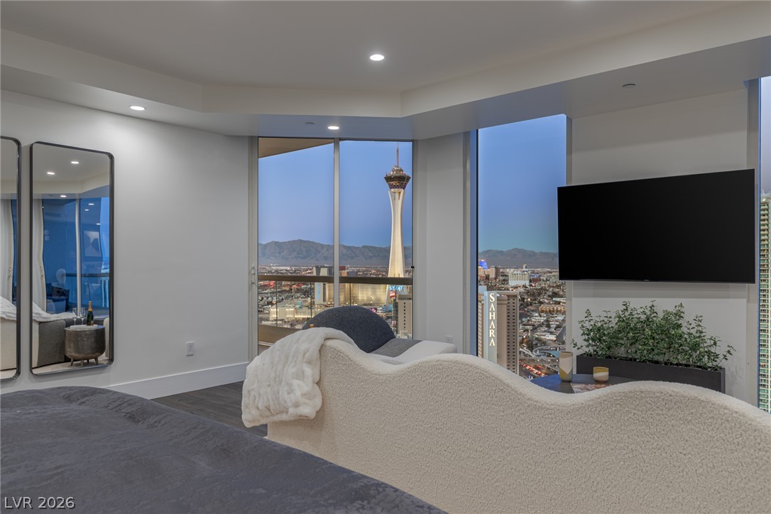 2747 Paradise Road Ph 3101 Las Vegas NV 89109