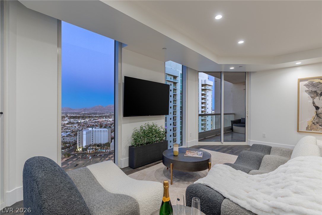 2747 Paradise Road Ph 3101 Las Vegas NV 89109