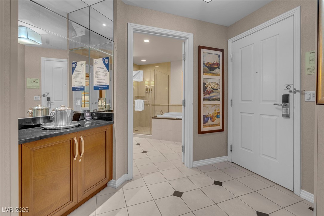 135 East Harmon Avenue 3407 Las Vegas NV 89109