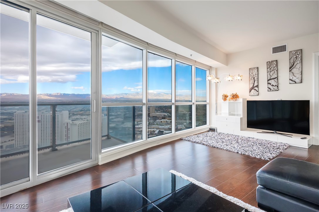 2700 Las Vegas Boulevard 3708 Las Vegas NV 89109