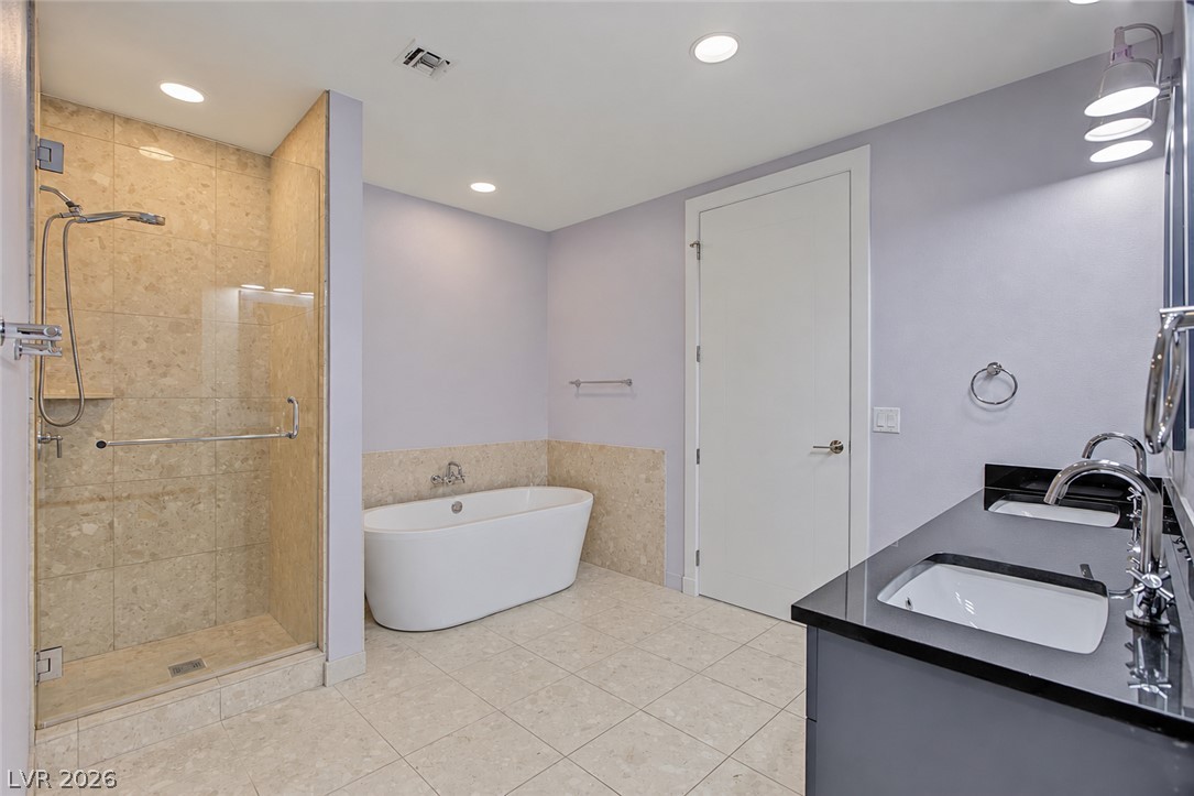 4525 Dean Martin Drive 2211 Las Vegas NV 89103