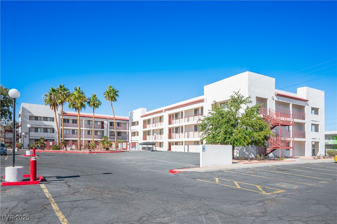 1381 East University Avenue 208 Las Vegas NV 89119