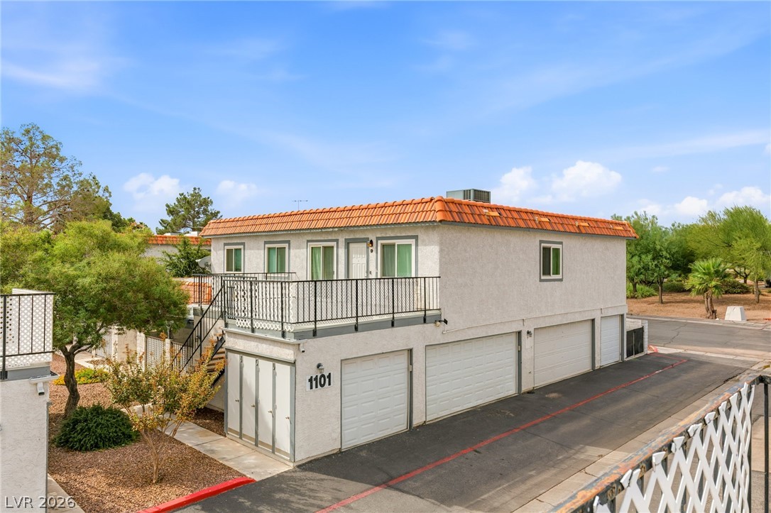 1101 Willow Tree Drive D Las Vegas NV 89128