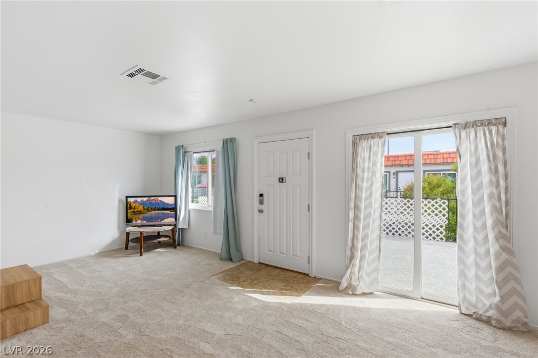 1101 Willow Tree Drive D Las Vegas NV 89128