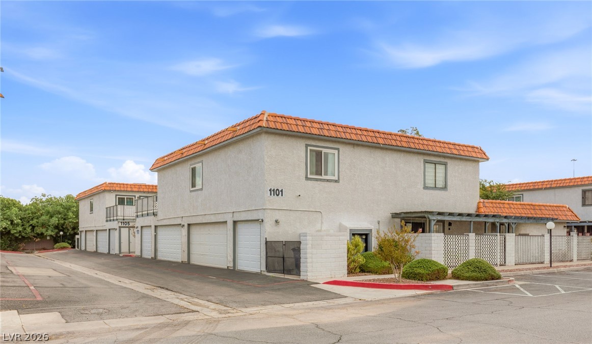 1101 Willow Tree Drive D Las Vegas NV 89128