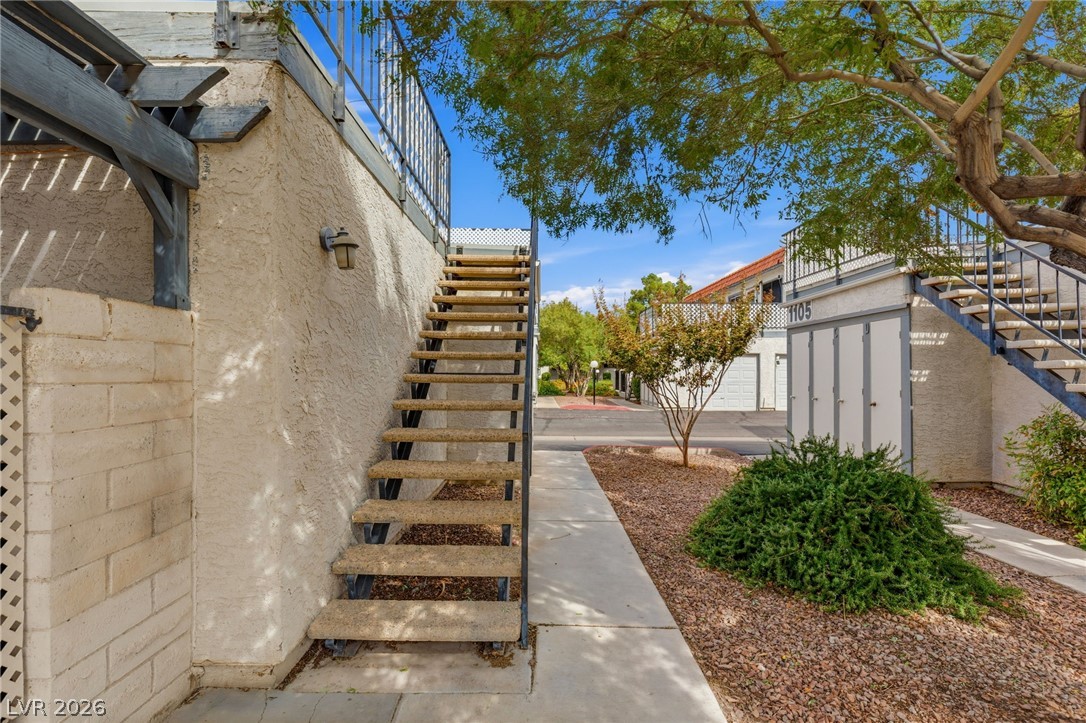 1101 Willow Tree Drive D Las Vegas NV 89128