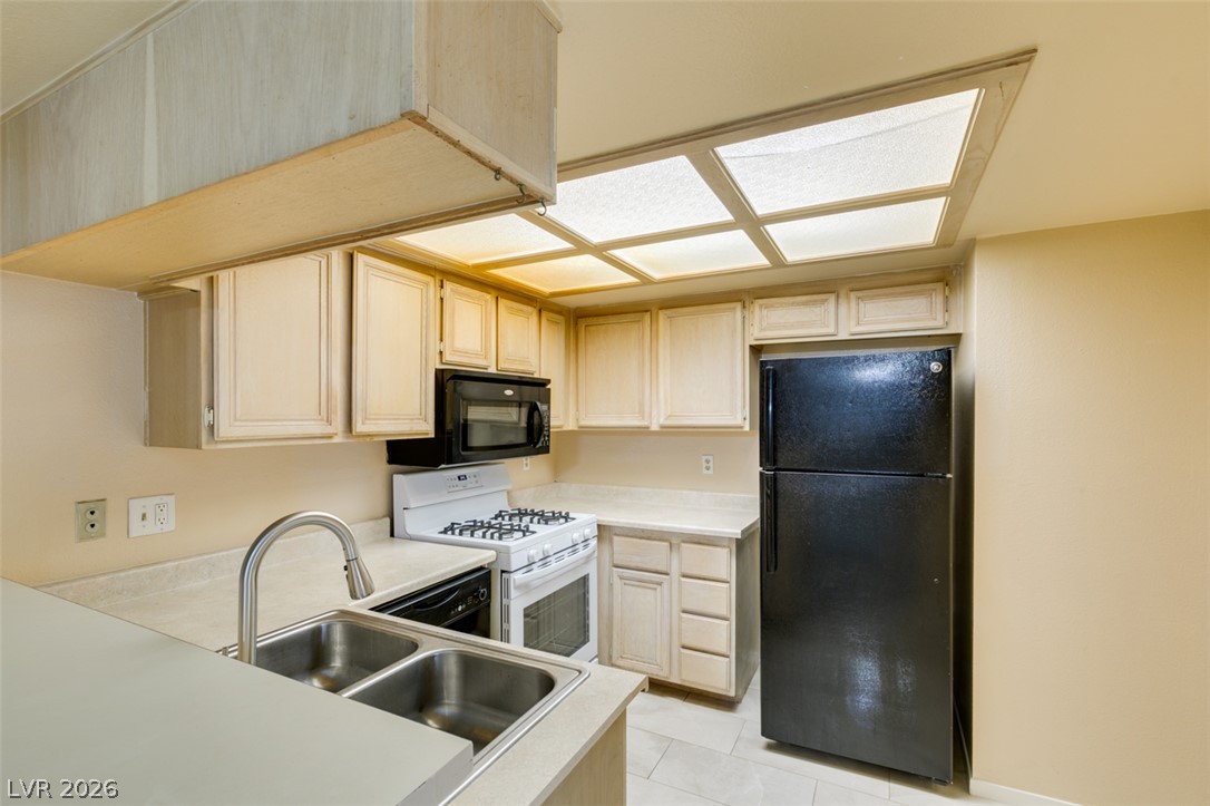 940 North Sloan Lane 203 Las Vegas NV 89110