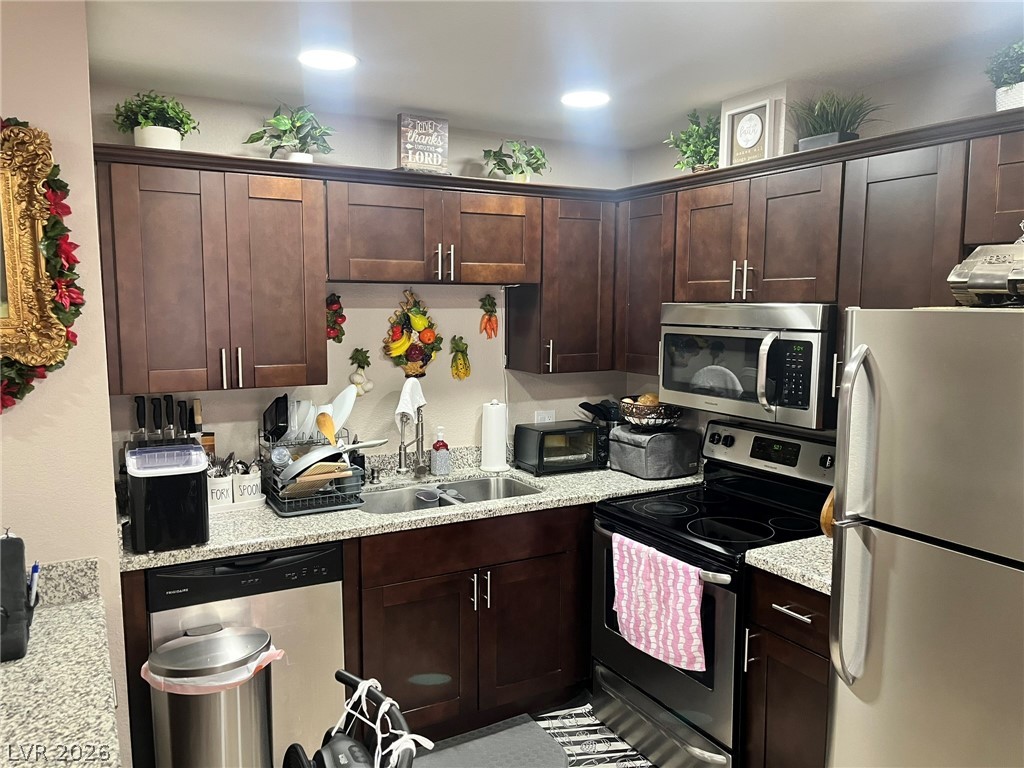 7948 Diamond Rock Way 102 Las Vegas NV 89128
