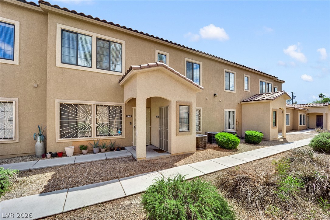 2111 Hussium Hills Street 202 Las Vegas NV 89108