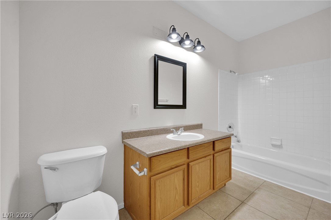 2111 Hussium Hills Street 202 Las Vegas NV 89108