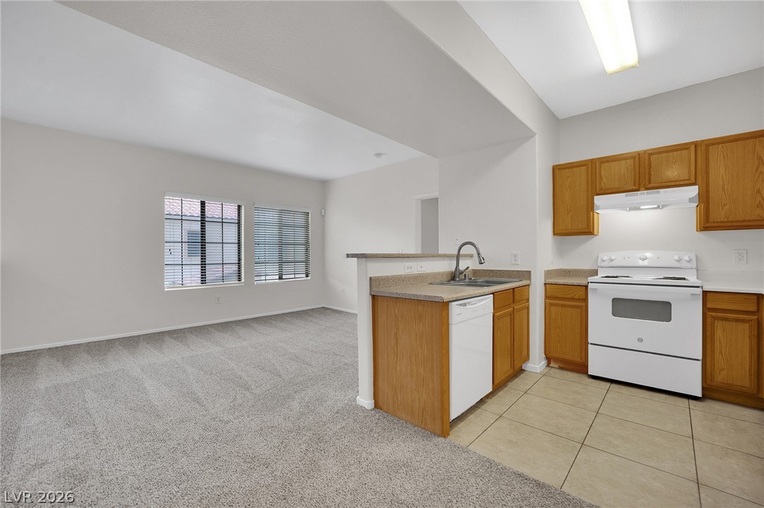 2111 Hussium Hills Street 202 Las Vegas NV 89108