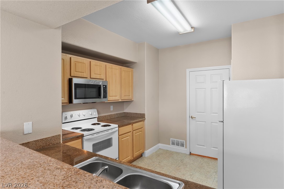 8000 Badura Avenue 1020 Las Vegas NV 89113