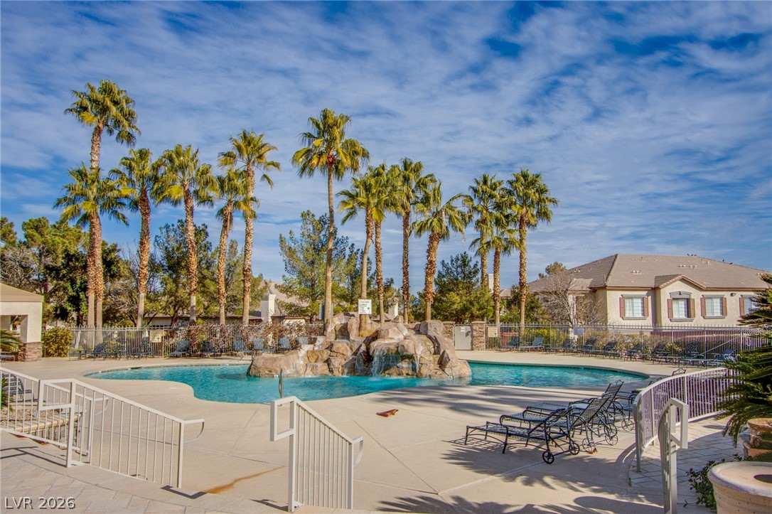 10221 Penrith Ave. Avenue 202 Las Vegas NV 89144