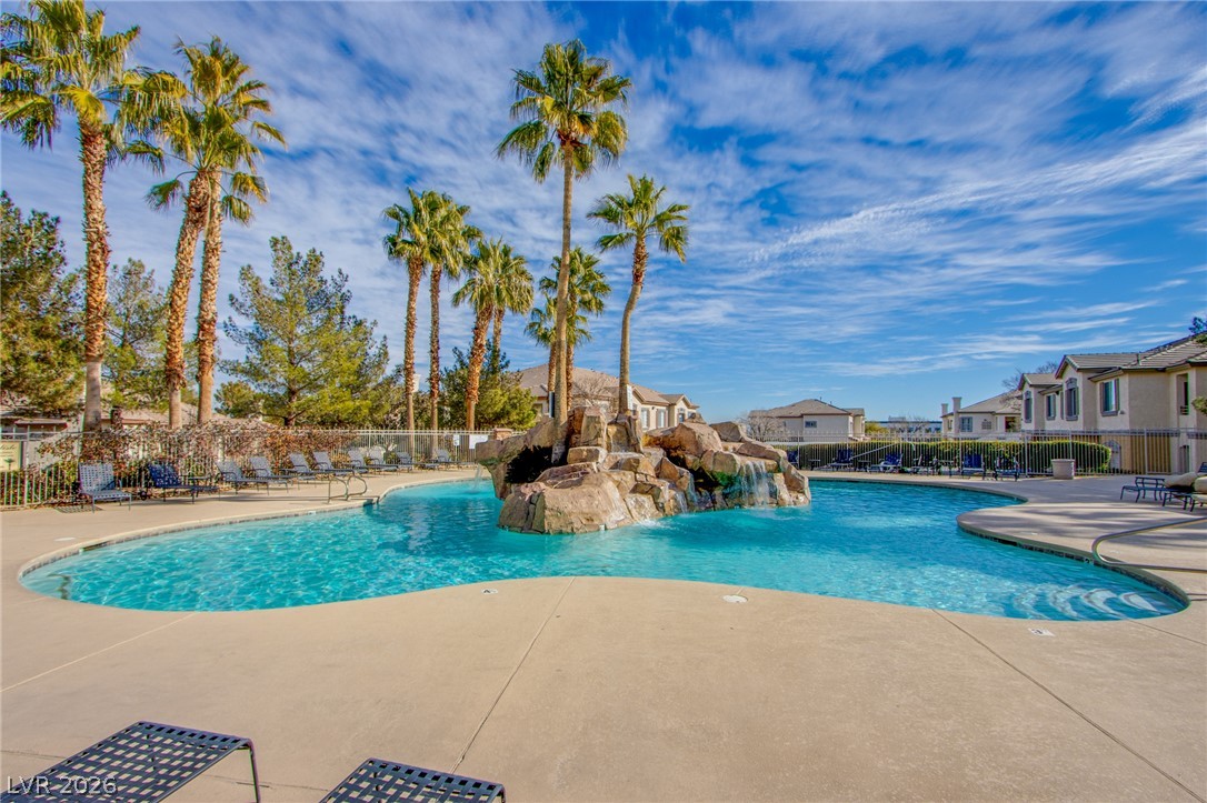 10221 Penrith Ave. Avenue 202 Las Vegas NV 89144