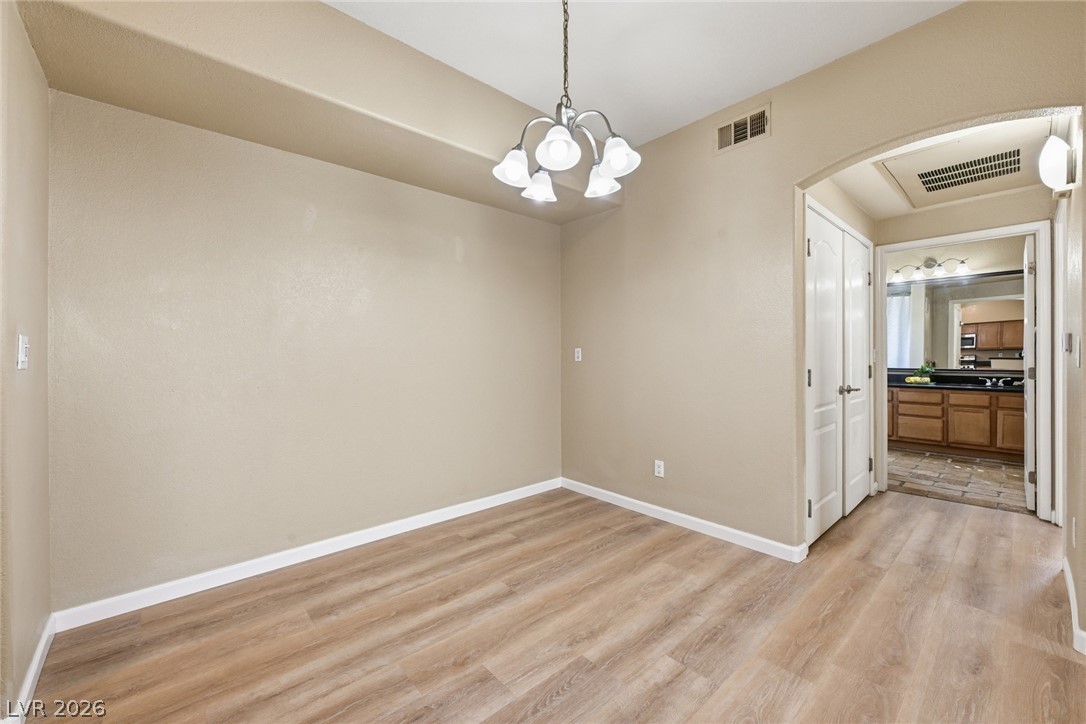 10237 King Henry Avenue 103 Las Vegas NV 89144