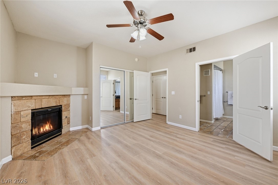 10237 King Henry Avenue 103 Las Vegas NV 89144