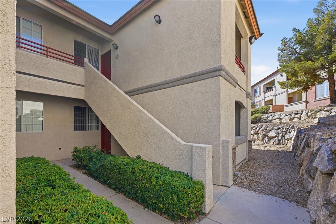 10237 King Henry Avenue 103 Las Vegas NV 89144