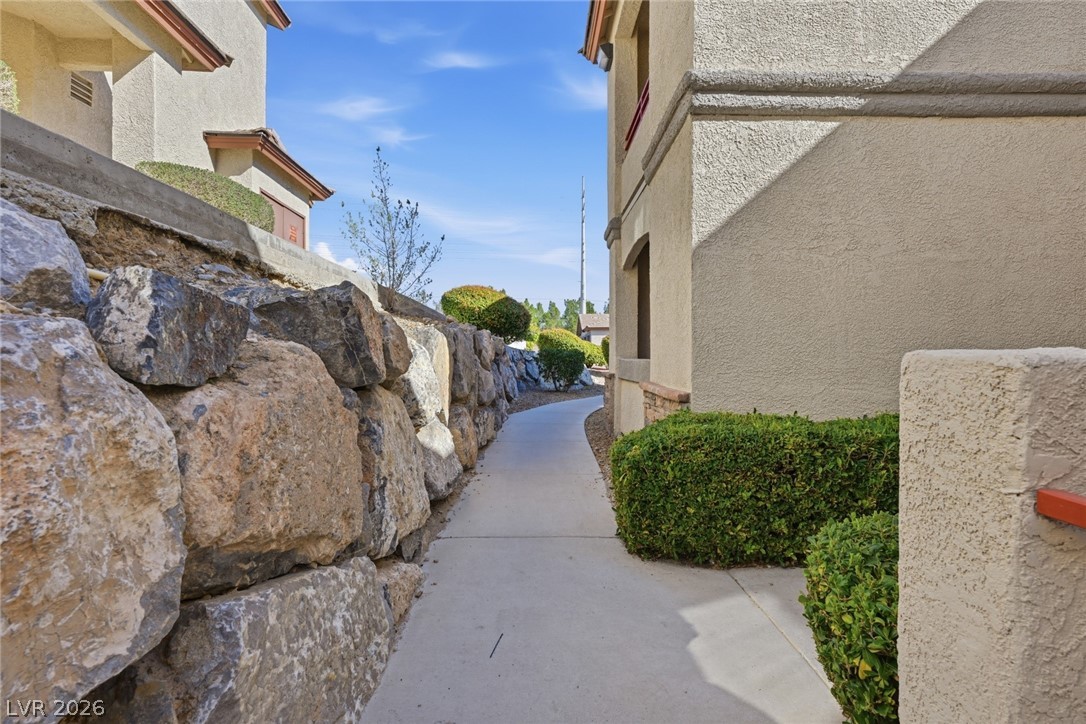 10237 King Henry Avenue 103 Las Vegas NV 89144