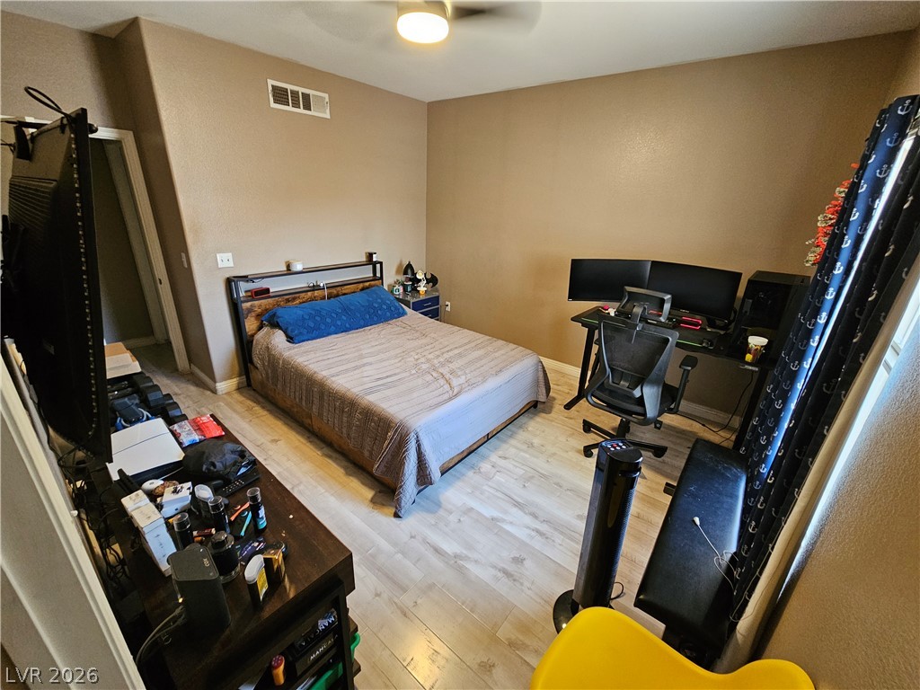 6901 Cobre Azul Avenue 102 Las Vegas NV 89108