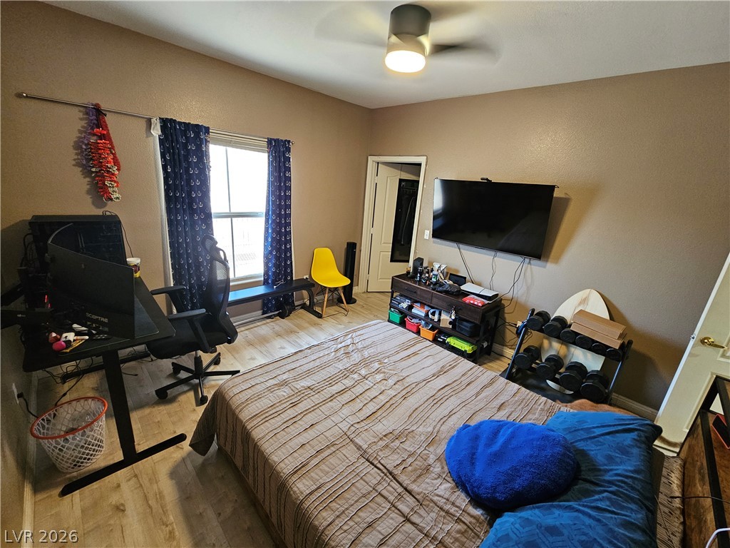 6901 Cobre Azul Avenue 102 Las Vegas NV 89108
