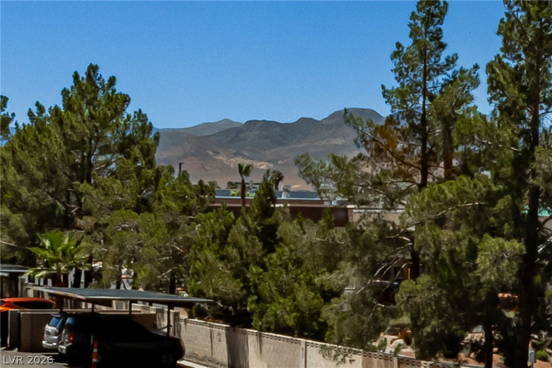 4340 Sanderling Circle 76 Las Vegas NV 89103