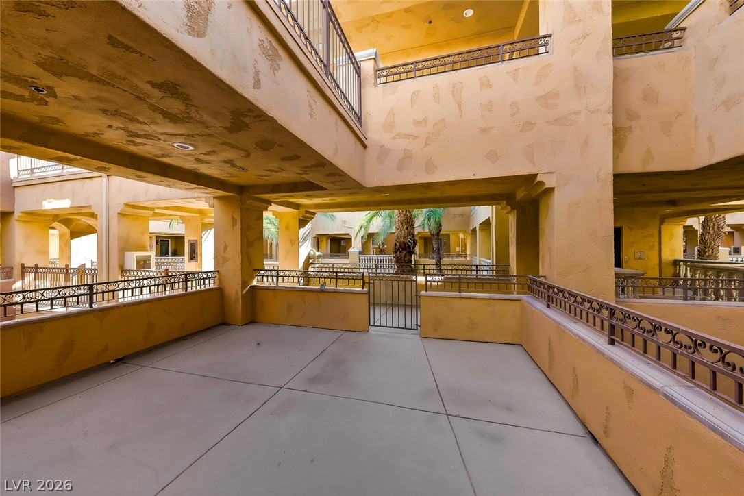 15 Via Mantova 301 Henderson NV 89011