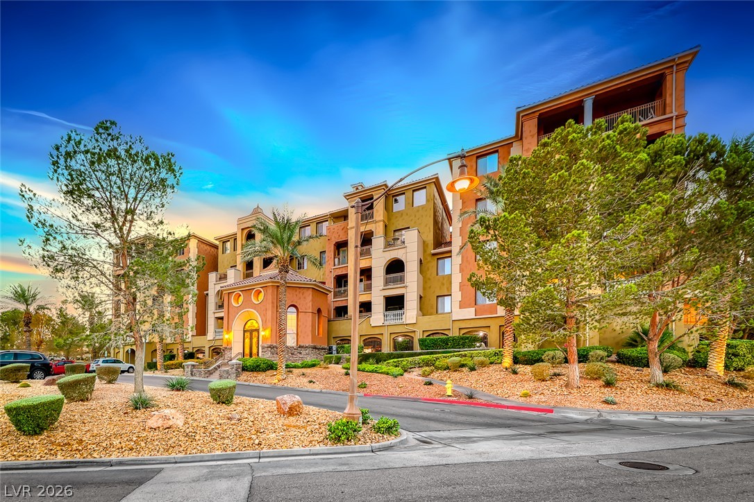 15 Via Mantova 301 Henderson NV 89011