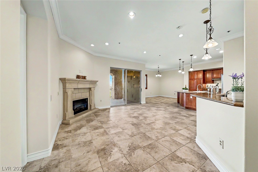 15 Via Mantova 301 Henderson NV 89011