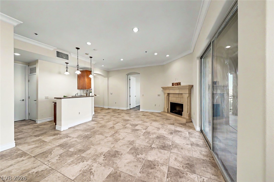 15 Via Mantova 301 Henderson NV 89011