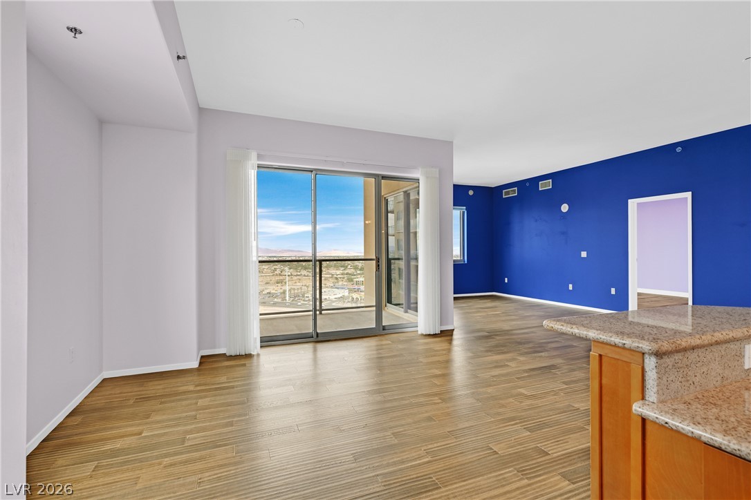 8255 Las Vegas Boulevard 1812 Las Vegas NV 89123