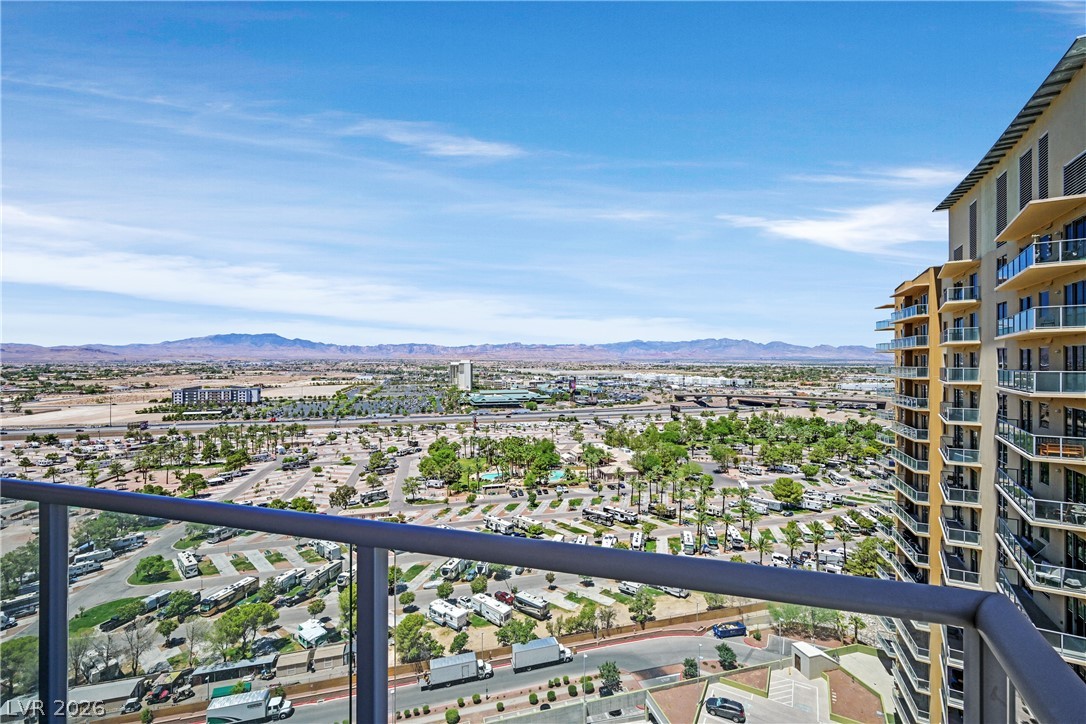 8255 Las Vegas Boulevard 1812 Las Vegas NV 89123