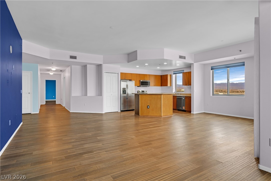 8255 Las Vegas Boulevard 1812 Las Vegas NV 89123