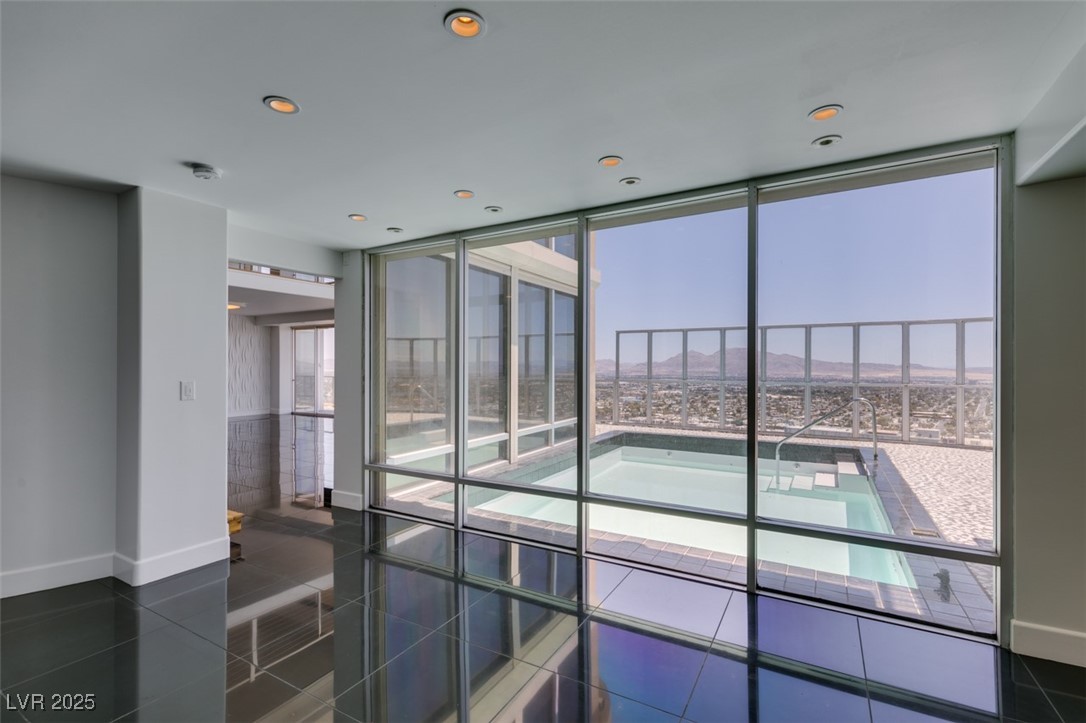 3111 Bel Air Drive 28d Las Vegas NV 89109