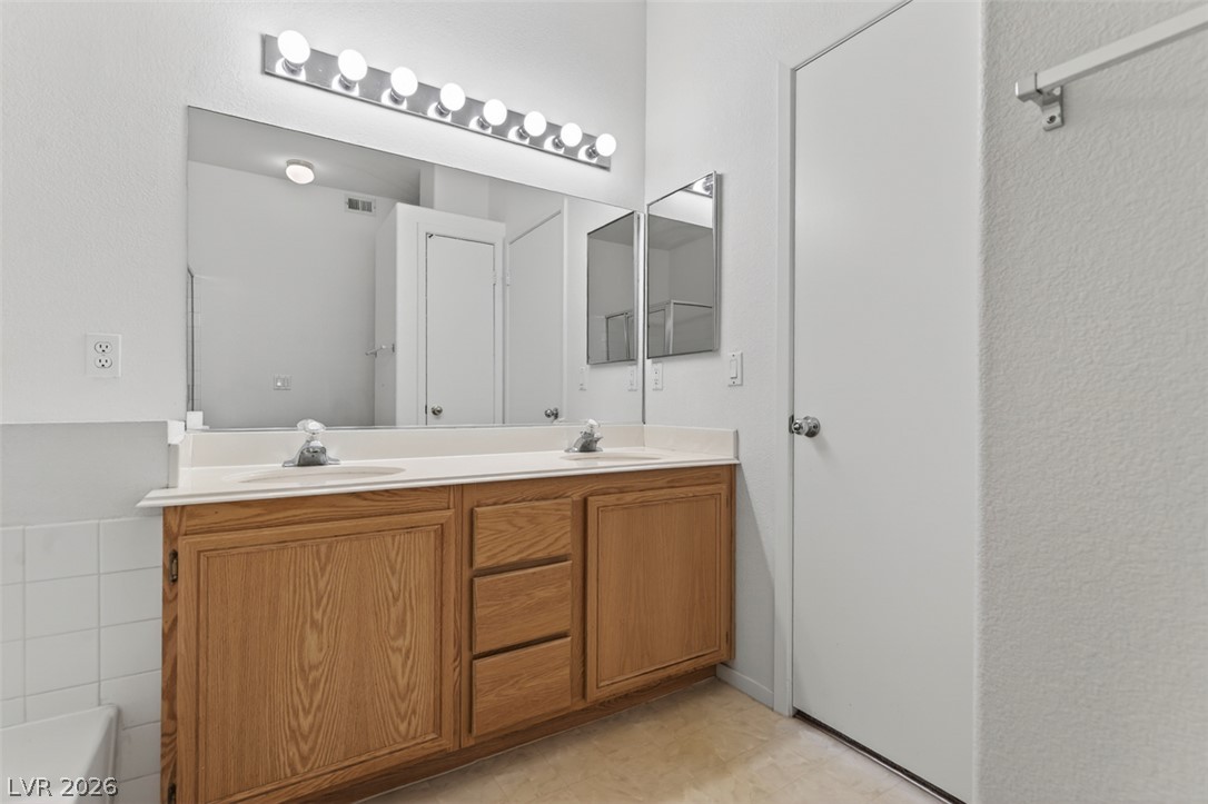 2201 Ramsgate Drive 1011 Henderson NV 89074