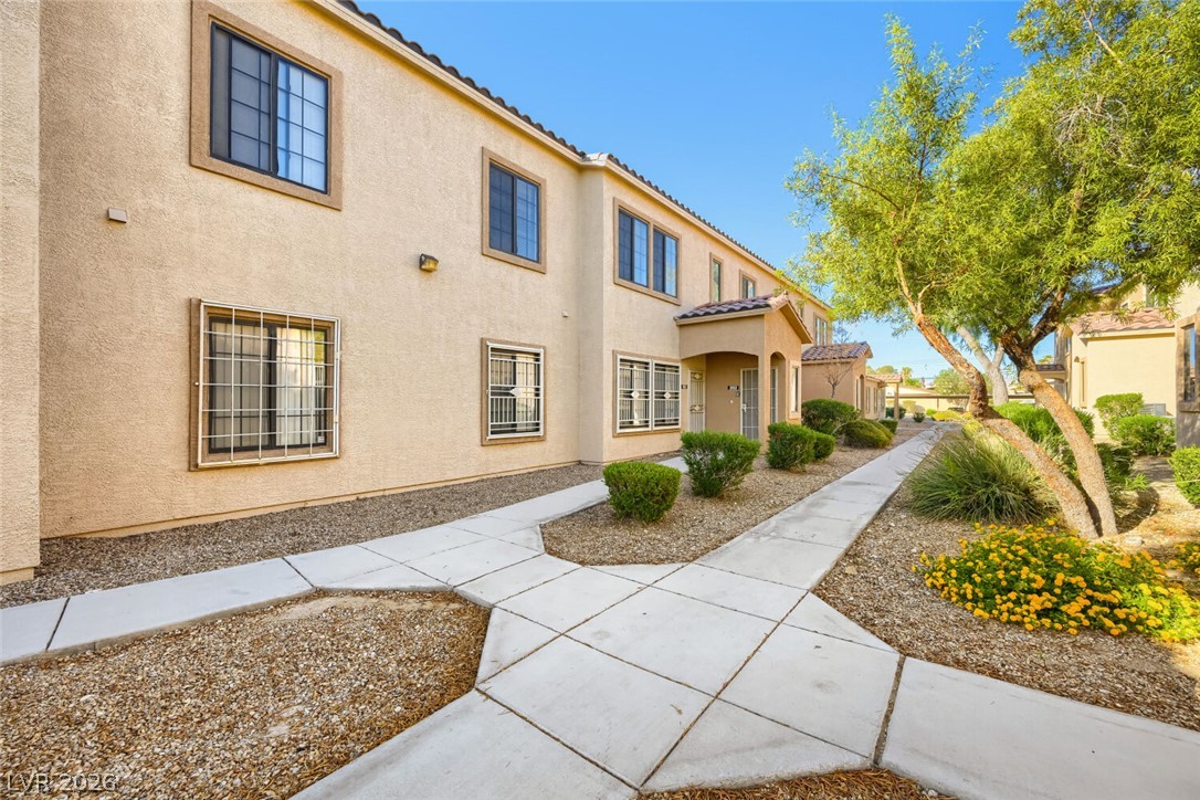 2161 Hussium Hills Street 202 Las Vegas NV 89108