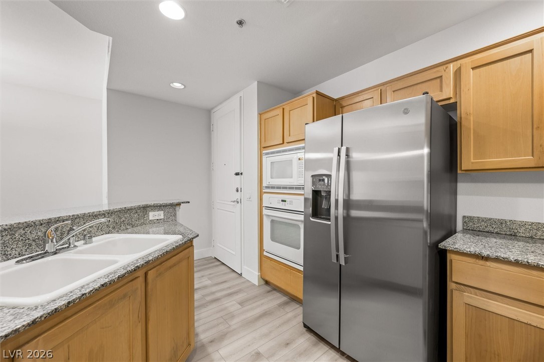 27 East Agate Avenue 409 Las Vegas NV 89123