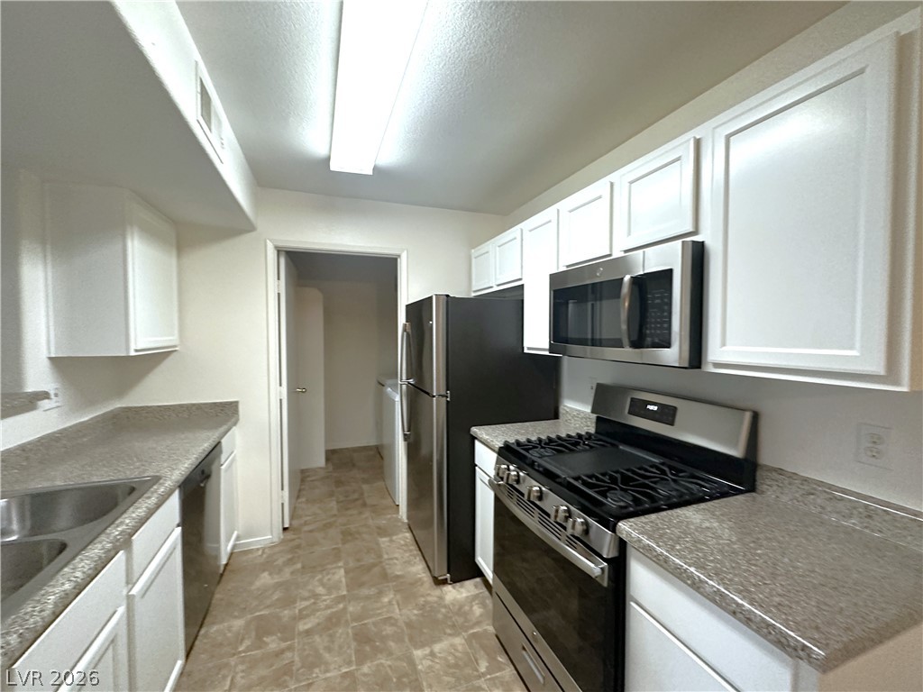 950 Seven Hills Drive 2211 Henderson NV 89052