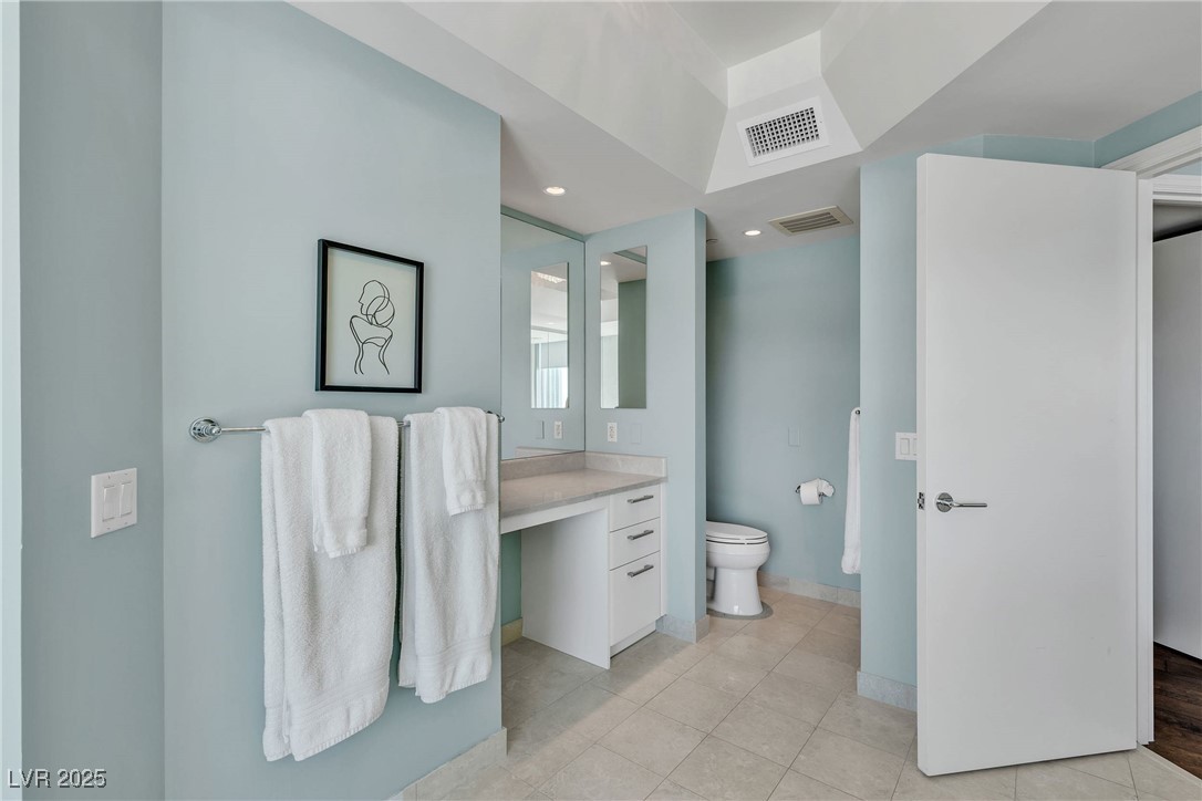 322 Karen Avenue 807 Las Vegas NV 89109