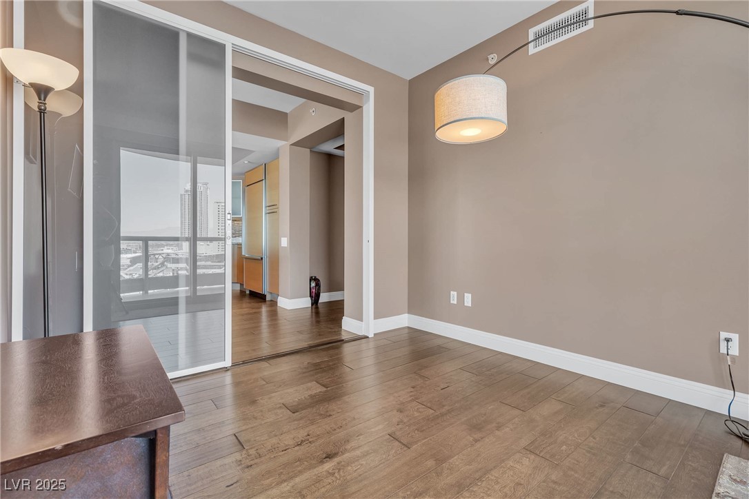 322 Karen Avenue 807 Las Vegas NV 89109