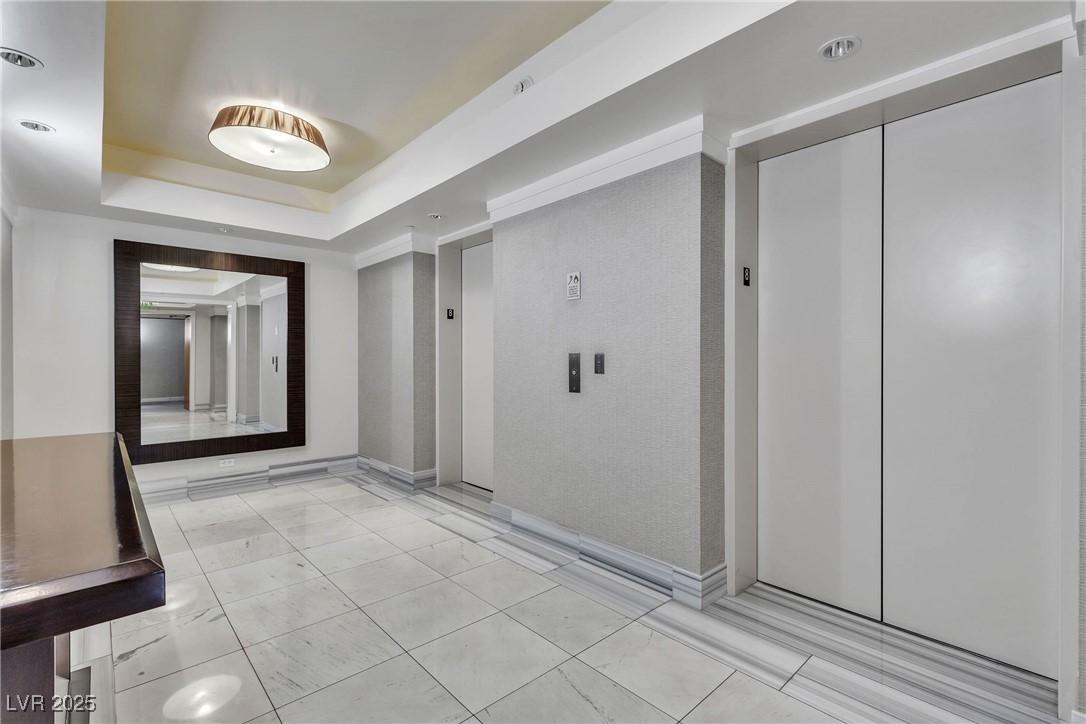 322 Karen Avenue 807 Las Vegas NV 89109