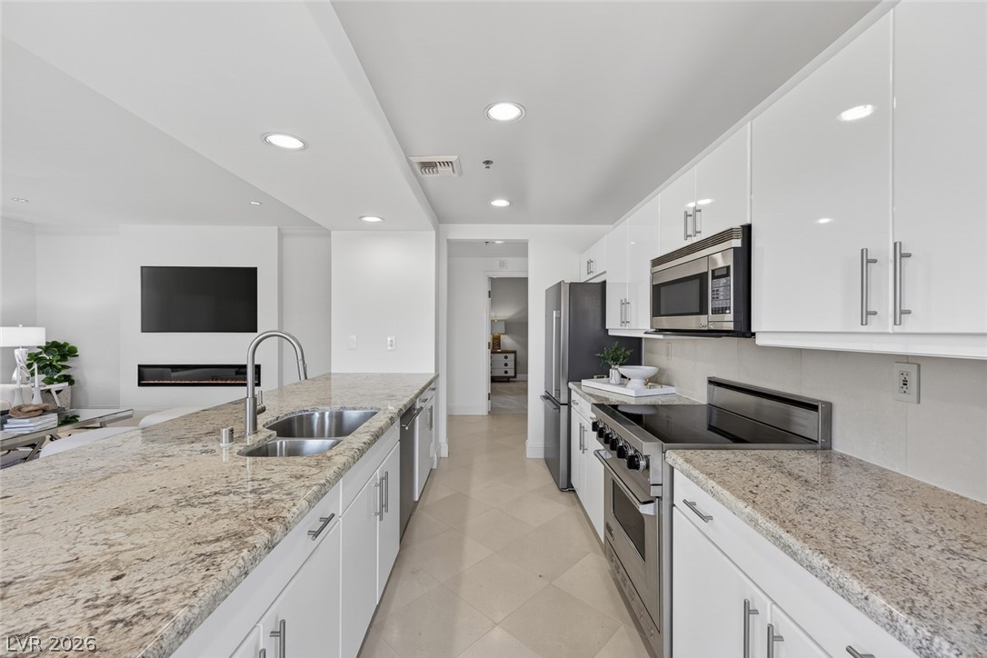 30 Strada Di Villaggio 251 Henderson NV 89011