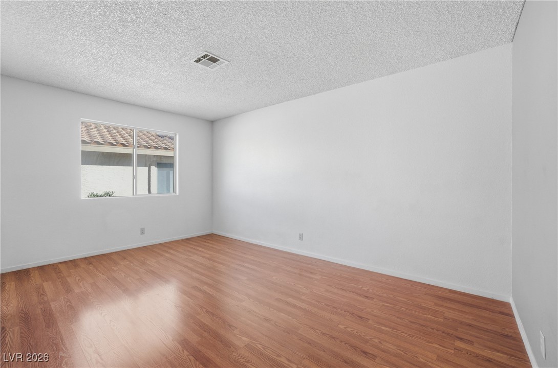 945 Falconhead Lane 201 Las Vegas NV 89128