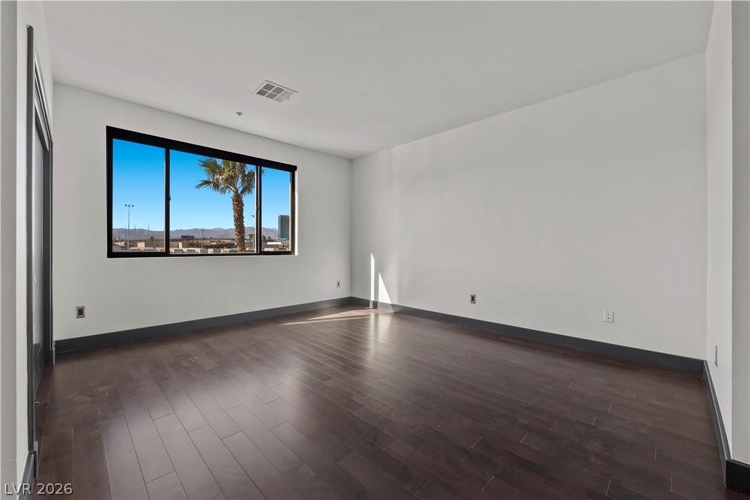 4565 Dean Martin Drive 102 Las Vegas NV 89103